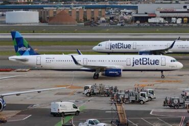 JetBlue Cancels Planned Boston–Sacramento Summer Route as Network Strategy Shifts
