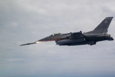 U.S. Fast-Tracks $1.22B AMRAAM Missile Deal to Strengthen UAE Air Defenses Against Iranian Threats