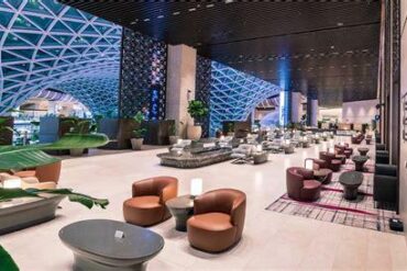 Ultimate Luxury in the Sky: The World’s Best Business Class Airline Lounges Ranked by Experience