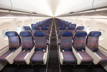 Why Airlines Still Use 3-3 Seating on Narrowbody Jets: The Hidden Logic Behind the Cabin Layout Why Airlines Still Use 3-3 Seating on Narrowbody Jets: The Hidden Logic Behind the Cabin Layout
