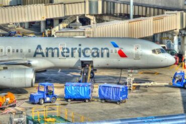 American Airlines Raises Checked Bag Fees as Fuel Costs Surge Across the U.S. Airline Industry