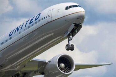 Boeing 777-300ER in 2026: The Unshaken King of Long-Haul Efficiency