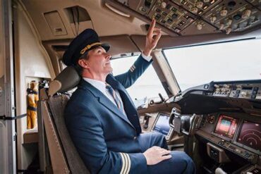 Why Hawaiian Airlines Pilots Must Shave Beards During Alaska Integration: Safety, Culture, and Industry Tension