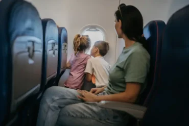 Why Seat Swaps on Overnight Flights Can Become a Hidden Safety Risk Why Seat Swaps on Overnight Flights Can Become a Hidden Safety Risk