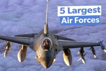 6 Fighter Jets the US Military Is Phasing Out and the Advanced Aircraft Replacing Them