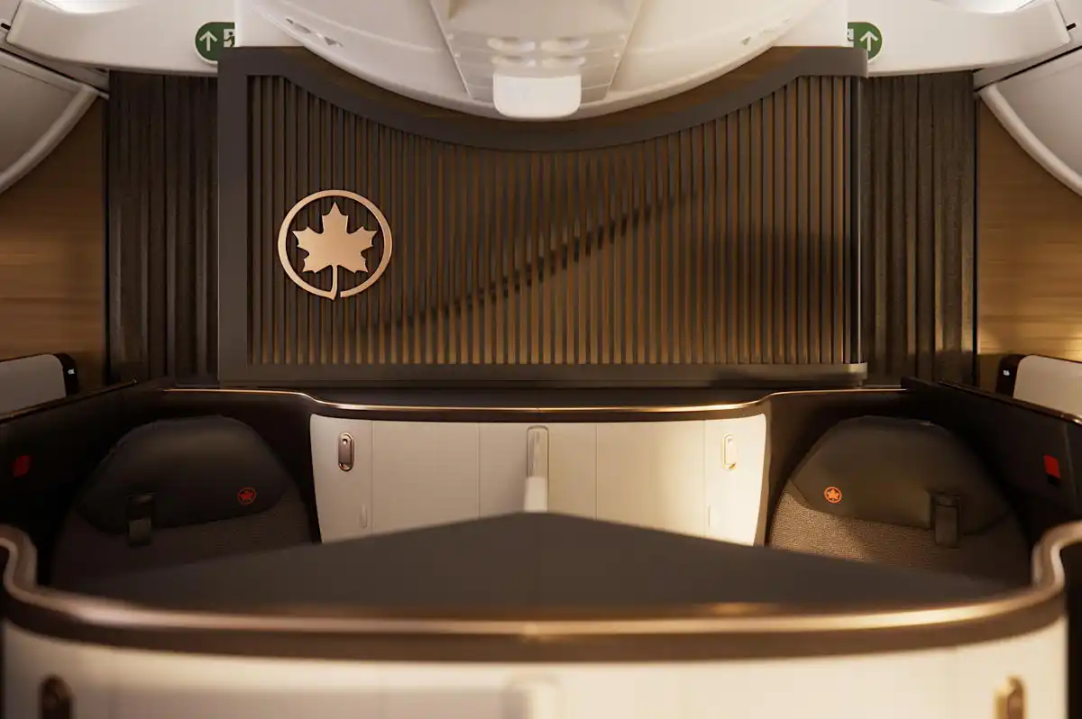 Air Canada Glowing Hearted cabin design maple leaf premium lighting interior