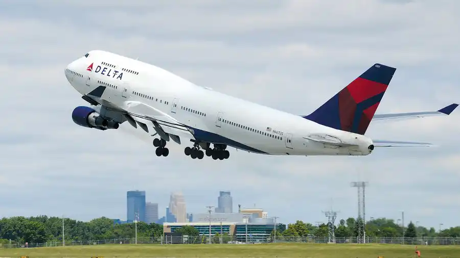 Delta Air Lines Boeing 747-400 farewell flight