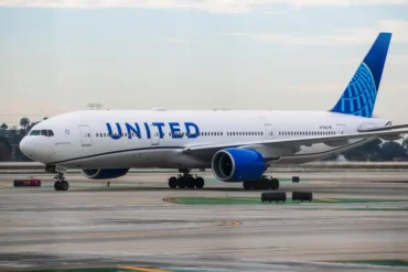 United Airlines 767 Forced Back to Newark After Passenger Bluetooth Device Sparks Bomb Alert