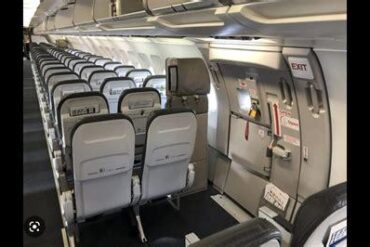 Why Airbus A321 Mid-Cabin Boarding Never Became Standard Like The Boeing 757