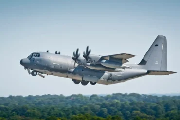 What Aircraft Operate from Kirtland Air Force Base? Inside Its Unique Aviation Fleet