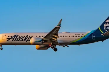 Alaska Airlines Drops 9 International Routes as Network Strategy Shifts Across North America