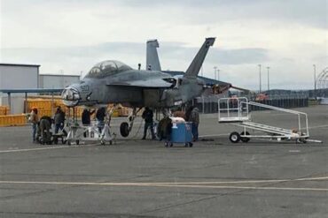 EA-18G Growler Mid-Air Collision Destroys $136 Million in Navy Aircraft During Idaho Air Show
