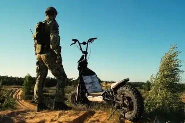 Electric Battlefield Mobility: How a Military E-Scooter Is Redefining Combat Logistics Electric Battlefield Mobility: How a Military E-Scooter Is Redefining Combat Logistics