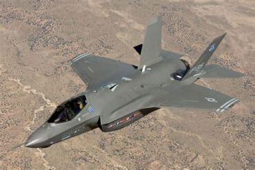 Why the F-22 Raptor's Flight Hour Costs Surpass the F-35A Lightning II