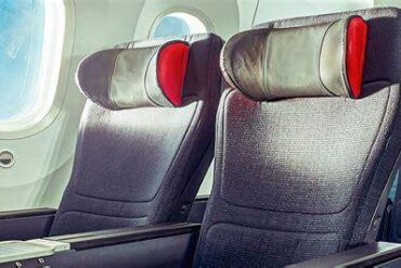 10 Airlines Offering the Widest Premium Economy Seats in 2026 Ranked by Comfort
