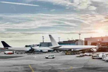 15 Airports With Iconic Attractions That Turn Travel Hubs Into Destinations