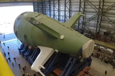New Photo Reveals the Enormous Scale of the US Navy’s Columbia-Class Ballistic Missile Submarine