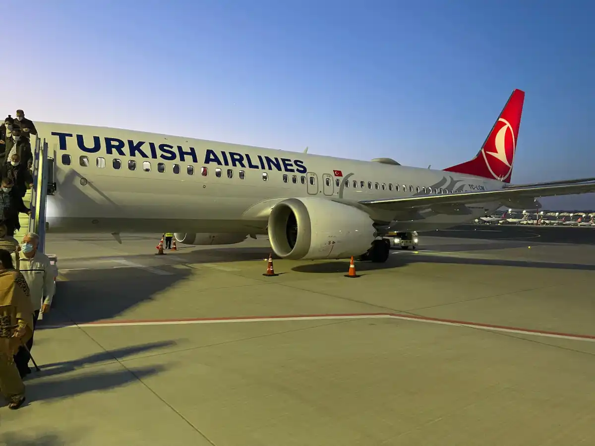 Turkish Airlines Boeing 737 MAX 8 at Kilimanjaro International Airport