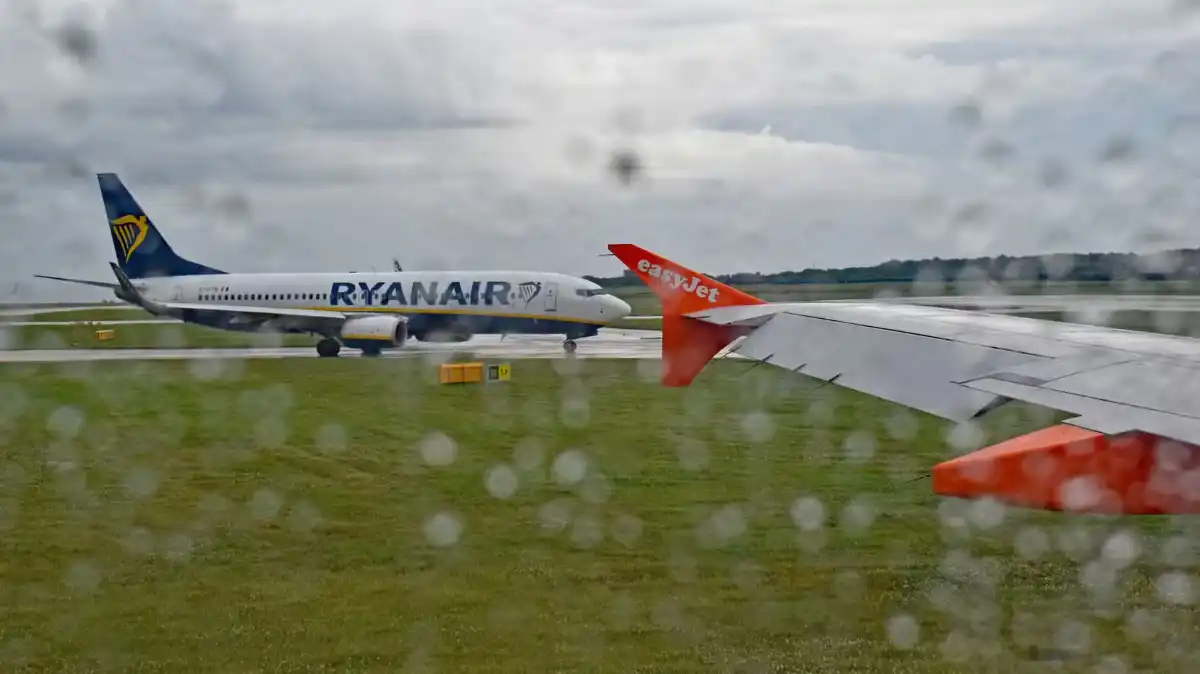 Why Airliners Rarely Need Full Power Takeoffs: The Science Behind Reduced-Thrust Departures