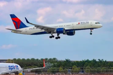 Why the Boeing 757 Boards Through the Middle of the Cabin: The Unique Design Behind Mid-Cabin Boarding