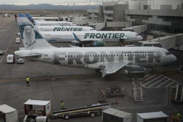 Frontier Airlines Probes Mysterious Cabin Odor After Three Passengers Hospitalized at Orlando International Airport
