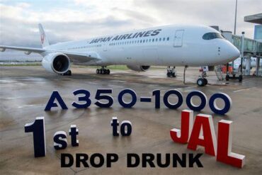 Japan Airlines CEO Takes 30% Pay Cut After Cabin Crew Alcohol Violation Triggers Safety Review