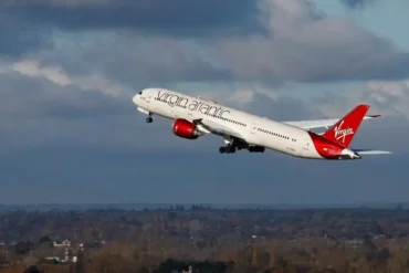 What Pilots Really Do During a Transatlantic Flight After Autopilot Takes Control