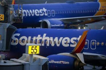 Southwest Airlines Faces Backlash After Musician Denied Boarding Over Guitar and Confronted by Police