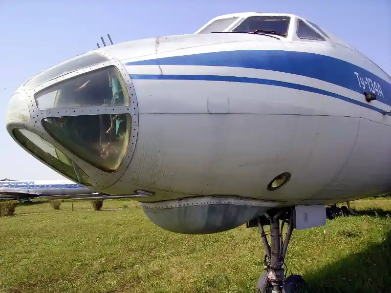 Why Soviet Aircraft Had Glass Noses While Western Jets Moved On
