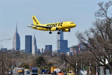 Why Spirit Airlines’ $87 Million LaGuardia Slots May Be More Valuable to Legacy Airlines Than Budget Carriers
