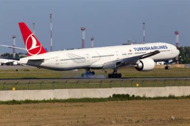 Turkish Airlines Boeing 777 Damaged After Striking Radar Mast During Taxi at Antalya Airport