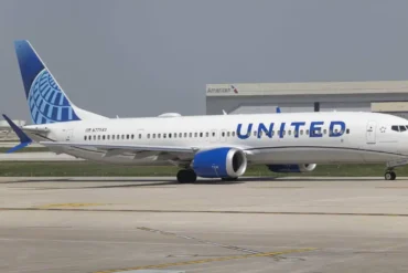 United Airlines Flight Diverted Overnight After Pilot Reaches FAA Duty Limit One Minute Before Takeoff