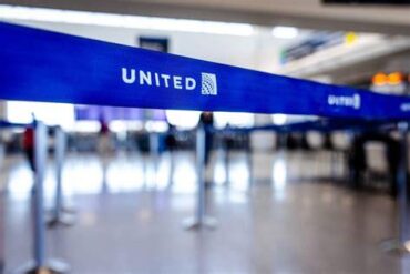 United Airlines Flight Diverts to Tokyo After Passenger Dispute, More Than $30,000 in Fuel Dumped