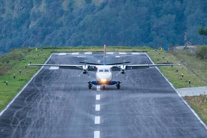 5 Airports Where Extreme Weather Turns Every Landing Into a Test of Pilot Skill