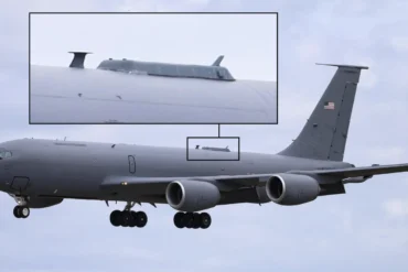 Why The US Air Force Is Adding SpaceX Starshield Antennas To 65-Year-Old KC-135 Tankers