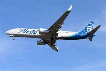 Boeing 737 MAX 8 Pushes the Limits as Alaska Airlines Launches a Nearly 8-Hour Anchorage–Boston Nonstop