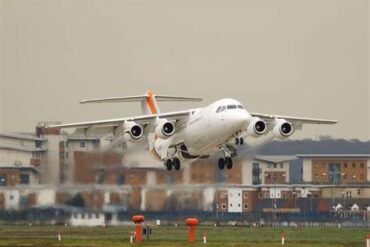 Why the British Aerospace BAe-146 Had Four Engines: The Engineering Logic Behind Aviation’s Most Unusual Regional Jet