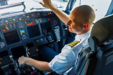 The Highest Paid US Airline Pilots in 2026: Ranks, Aircraft Types, and Average Salaries Revealed