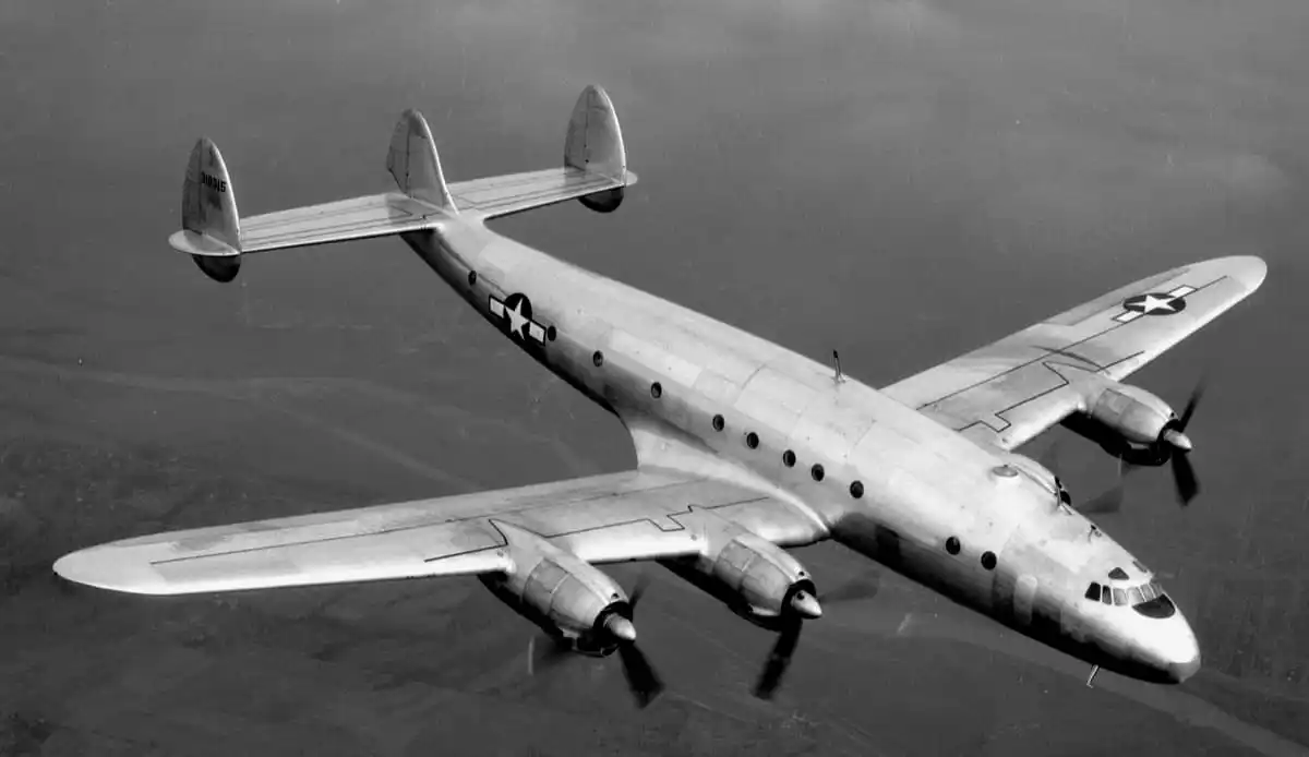 Lockheed Constellation Triple Tail: The Clever Engineering Solution That Solved TWA’s Hangar Challenge
