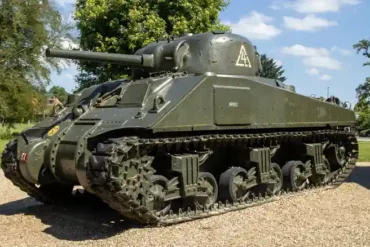 How The M4A4 Sherman’s Five-Engine Chrysler Multibank Became One Of WWII’s Most Ingenious Tank Solutions