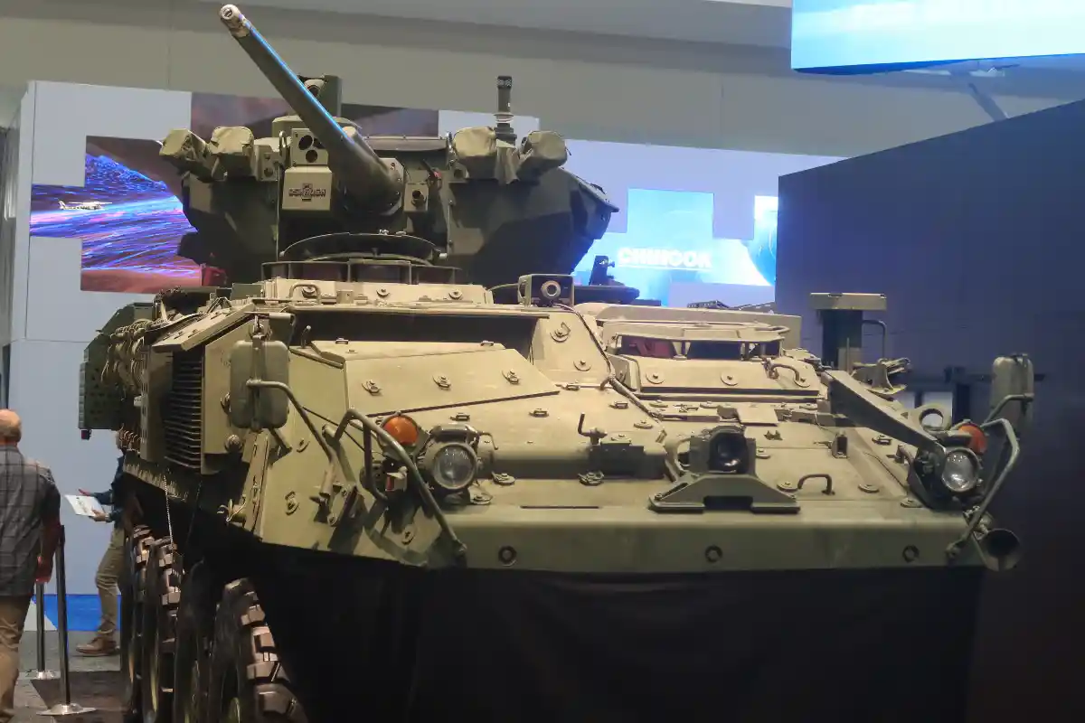 modern main battle tank crew inside armored turret