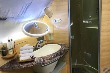 Why You Can Only Shower In The Sky On An Airbus A380: The Engineering Behind Aviation’s Most Luxurious Amenity