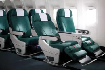 Premium Economy Comfort: Why Seat Pitch Is the Most Important Metric for Long-Haul Flights