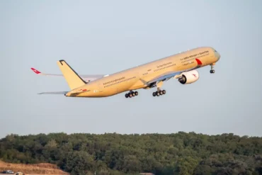 Qantas Airbus A350-1000ULR Completes 22-Hour Eastbound Test Flight on Historic Long-Range Odyssey