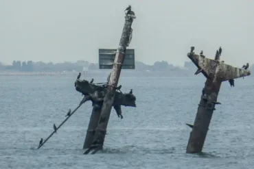 The SS Richard Montgomery: The WWII Shipwreck Still Threatening Britain With 1,400 Tons of Explosives
