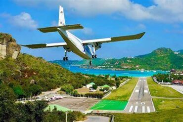 St. Barts Airport (SBH): The Caribbean's Most Thrilling Airport Experience And How To Reach It