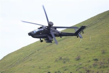 UK Wildcat Helicopter Retirement 2027: How Drones and Apache AH-64E Will Transform British Army Aviation