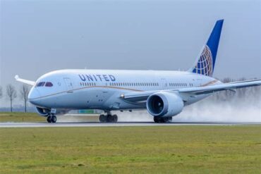 Why No US Airlines Operate Nonstop Flights to Thailand: The Challenges Behind the Missing Route