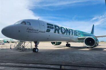 4 of 5 Frontier Flight Attendants Fall Ill on Airbus A321, Prompting Medical Emergency