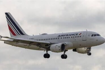 Air France Extends Final Airbus A318 Retirement to March 2027